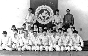 1985. Pierwsza ekipa zawodników trenujących w „Ósemce”